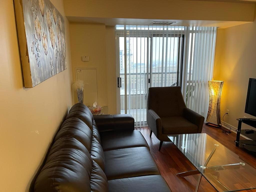 Platinum Suites Furnished Executive Suites Mississauga Eksteriør bilde